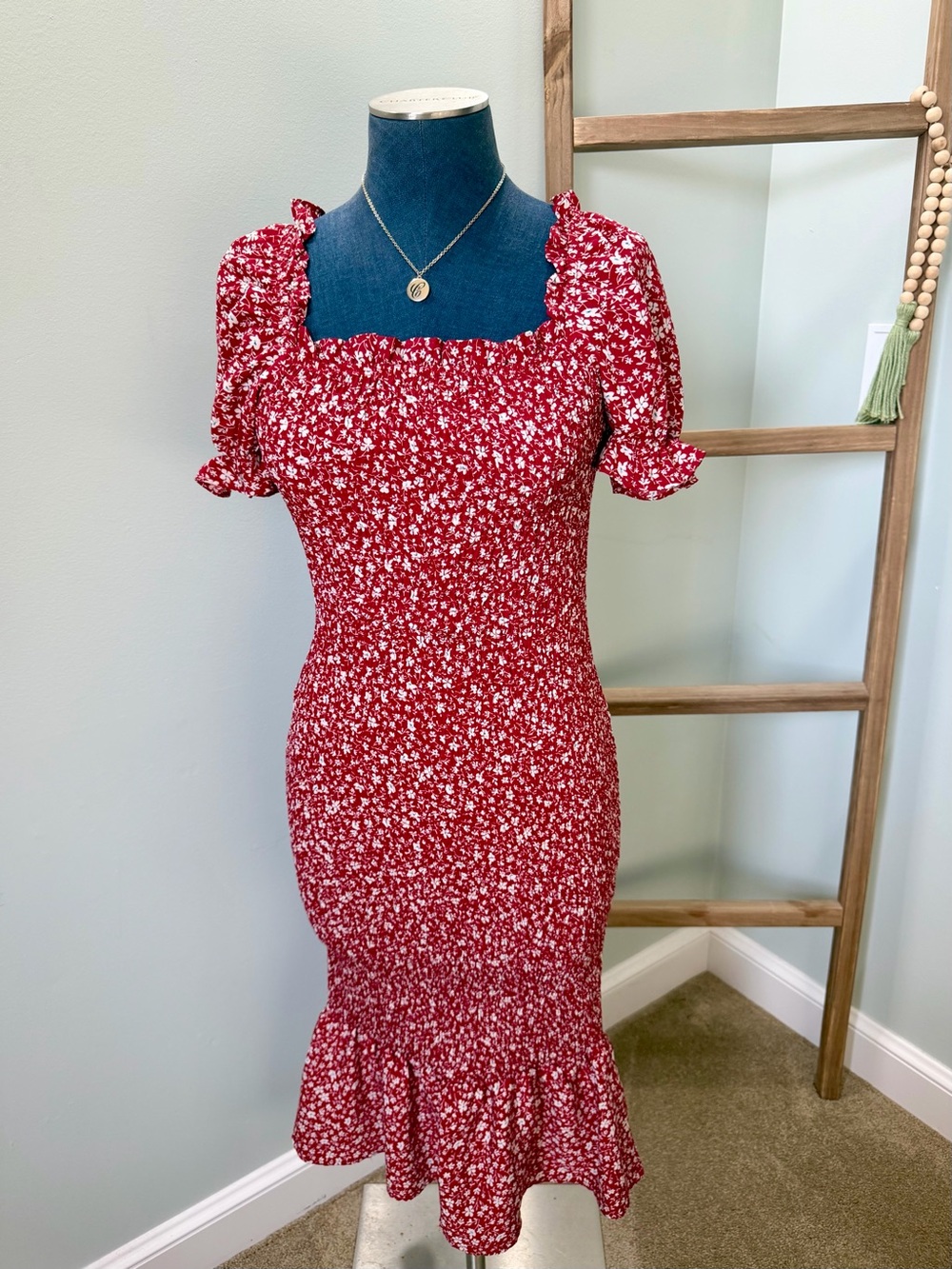 PrettyGarden Red Floral Smocked Short Sleeves Bodycon Midi Dress Size Small